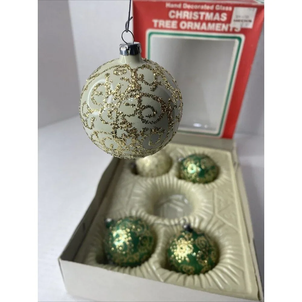 Vintage Commodore Mfg Christmas Ornaments Bulbs Original Box Romania Green White